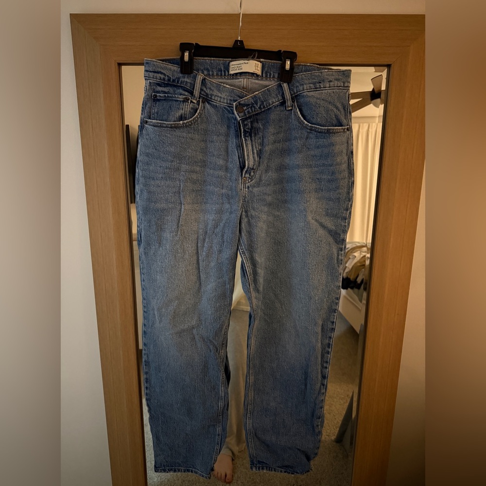 Abercrombie & Fitch High Rise Dad Jeans